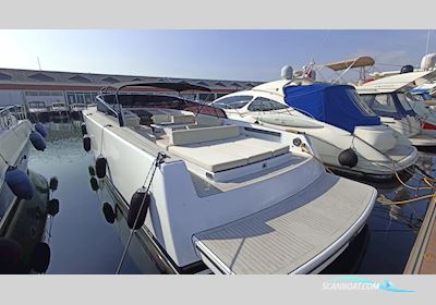 Vandutch 55 Motorboot 2015, Frankreich