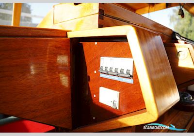 Velbygget Mahogny Båd Motorboot 1978, mit Mercury 4,3Mpi Alpha One Drev motor, Dänemark