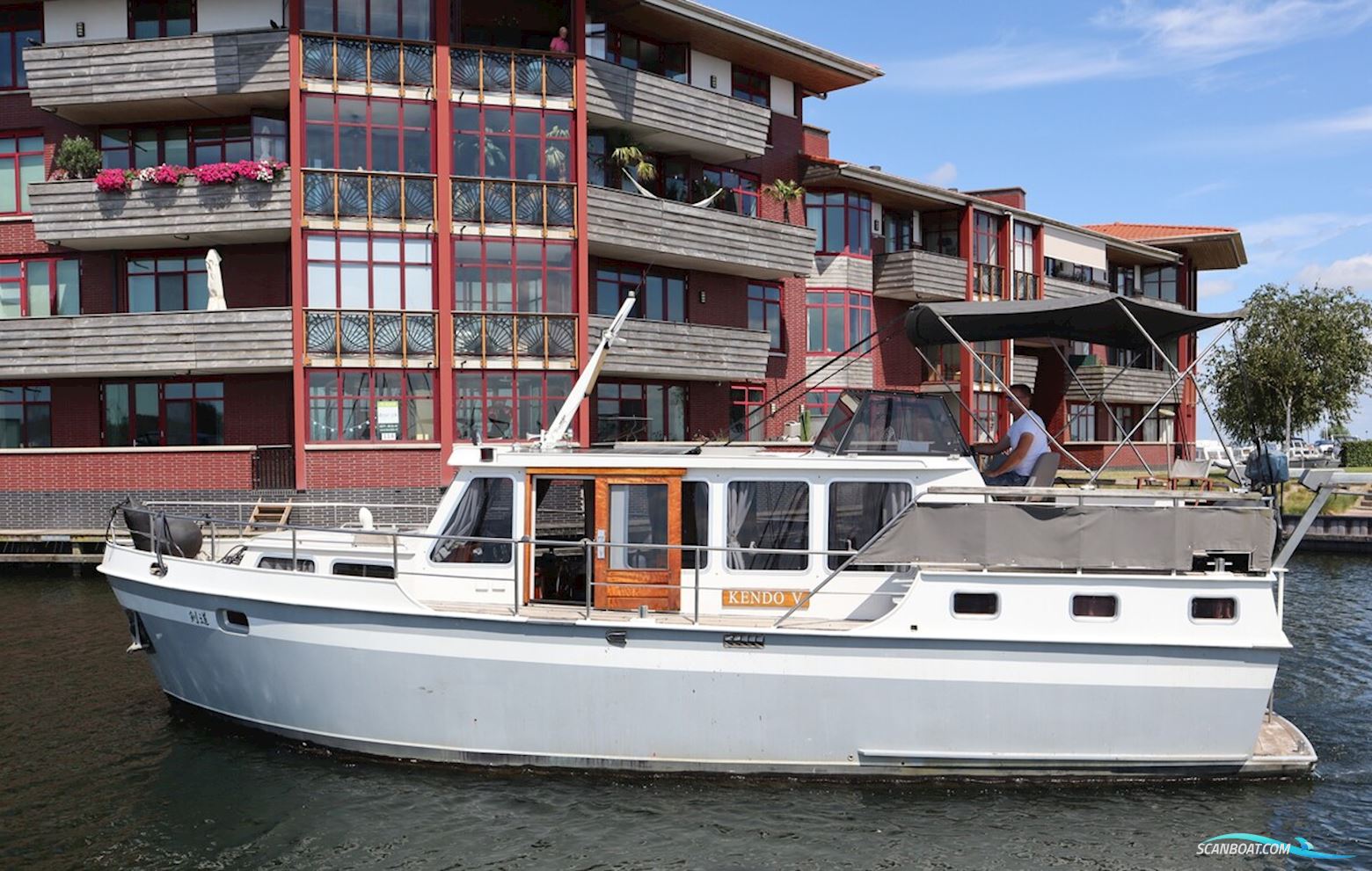 Vissers Trawler 1050 Motorboot 1986, Niederlande