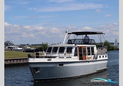 Vissers Trawler 1050 Motorboot 1986, Niederlande