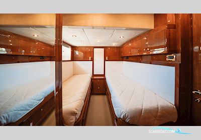 Vitech 72 Fly - 5 Kabinen Motorboot 2007, mit Caterpillar 3412E motor, Kroatien