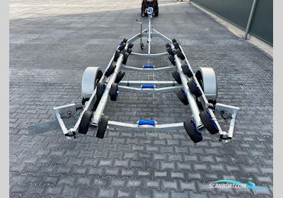 Vlemmix Boottrailers BTR 1500 FLEX ROLL Motorboot 2025, Niederlande