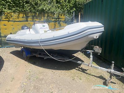 Walker Bay Generation 430 Motorboot 2011, mit Yamaha motor, England