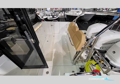 Wellcraft 355 Commuter Motorboot 2023, mit Mercury motor, Finland