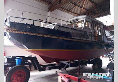 Werft Plaue Doerak 950 Motorboot 1977, mit Peugeot motor, Deutschland