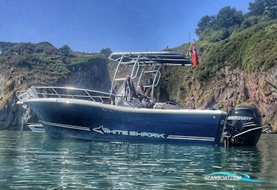 White Shark 226 Motorboot 2016, mit Mercury Verado motor, England