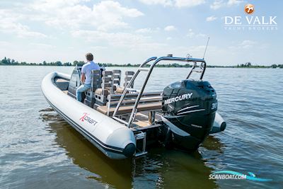 X-Craft R808 Motorboot 2015, mit Mercury motor, Niederlande