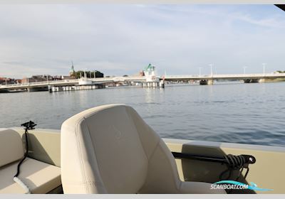 X-Shore 1 Top Motorboot 2023, mit Kreisel Electric motor, Deutschland