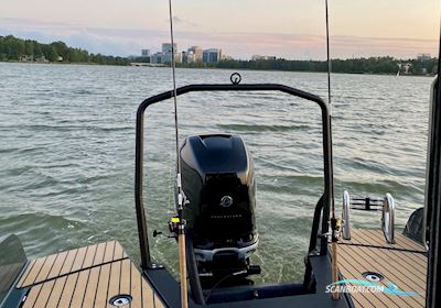 XO 260 Cabin (Explr 9) Motorboot 2021, mit Mercury Verado 400 L6 Black motor, Finland