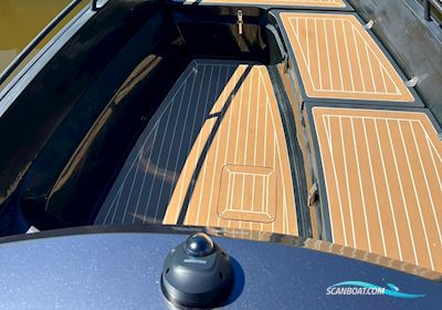 XO 270 RS Cabin Motorboot 2014, mit Mercury Verado L6 motor, Estonia