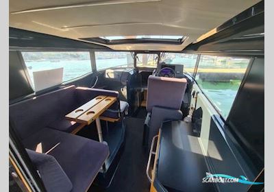 XO Boats 10s Explorer Plus Motorboot 2022, mit Mercury motor, England
