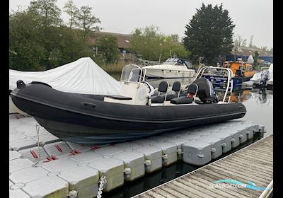 XS Ribs 700 Deluxe Motorboot 2008, mit Mercury motor, England