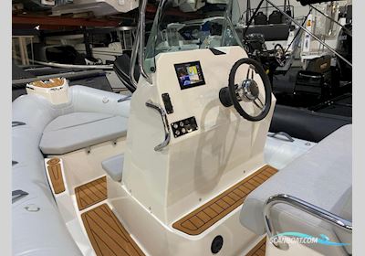Zodiac Medline 5.8 eindejaars aanbieding! Motorboot 2024, mit Suzuki motor, Niederlande