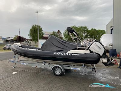 Zodiac Medline 6.8 Motorboot 2021, mit Evinrude  motor, Niederlande