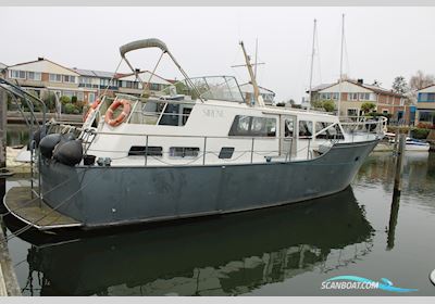 van de Stad Otari Motorboot 1973, mit Perkins 4.236 motor, Niederlande