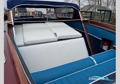 (Gedupliceerd) Motorboten 1972, met Boesch Marine motor, The Netherlands