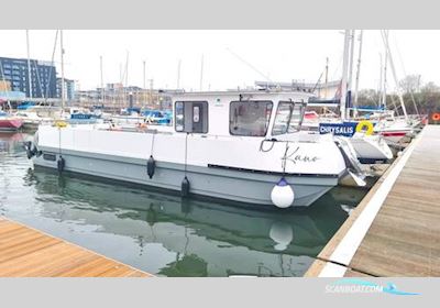 9.5 Catamaran Motorboten 2008, met Suzuki DF175 motor, United Kingdom