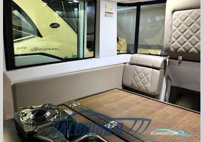 AXOPAR 37 XC Cross Cabin Brabus Line Motorboten 2022, met Mercury V8 4 tempi motor, Finland