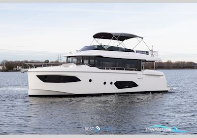 Absolute  Navetta 52 Motorboten 2020, met Volvo Penta is een Zweeds merk dat wereldwijd bekendstaat om betrouwbare en krachtige scheepsmotoren en aandrijfsystemen. Ze leveren zowel diesel- al motor, The Netherlands