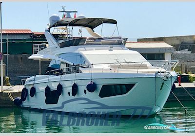 Absolute 60 Fly Motorboten 2017, met Volvo Penta D11 Ips950 motor, Italië