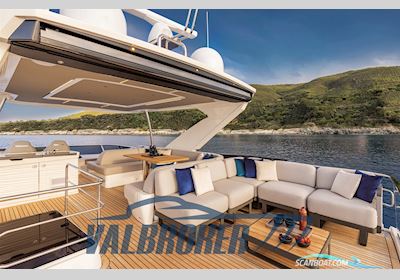 Absolute 60 Fly Motorboten 2025, met Volvo Penta D13-Ips1200 motor, Italië