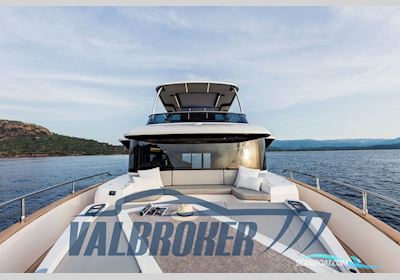 Absolute Navetta 58 Motorboten 2025, met Volvo Penta Ips800 motor, Kroatië