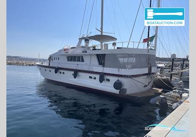 Admiral 25 Motorboten 1978, met Mtu motor, France