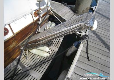American Marine  Grand Banks 42 Europa Motorboten 1980, met Ford 2715E motor, France