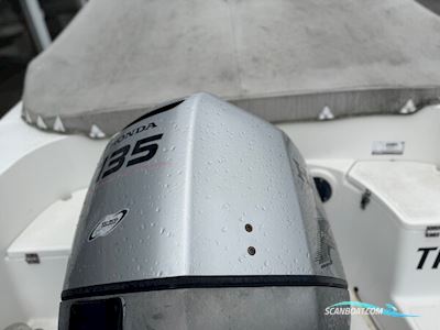 Amt 200 DC Med 135 hk Honda-Efi 4 Takt og 1800 kg Brenderup Bådtrailer - Anvisningssalg Motorboten 2010, met Honda motor, Denemarken