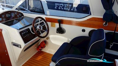 Aquador 22 HT Motorboten 2003, met  Mercruiser motor, Sweden