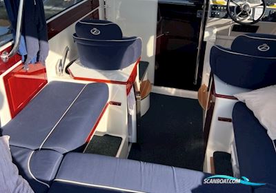 Aquador 23 HT Motorboten 2013, met Mercruiser motor, Sweden