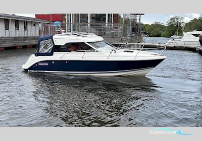 Aquador 23 HT Motorboten 2004, met Mercruiser motor, Sweden