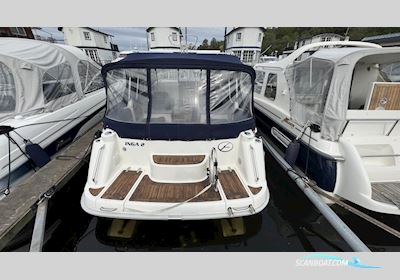 Aquador 23 HT Motorboten 2004, met Mercruiser motor, Sweden