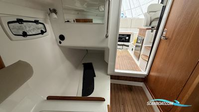 Aquador 25 HT Motorboten 2020, met Mercruiser motor, Sweden