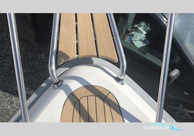 Aquador 26 HT Motorboten 2008, met Mercruiser motor, Sweden