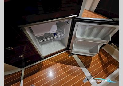 Aquador 26 HT Motorboten 2009, met Volvo Penta D6-370 Dph motor, Sweden