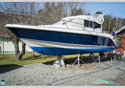 Aquador 28 C Motorboten 2011, met Cummins Mercruiser ES 4,2, 320 hp motor, Sweden