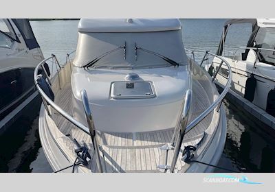 Aquador 28 C Motorboten 2010, met Mercruiser motor, Sweden