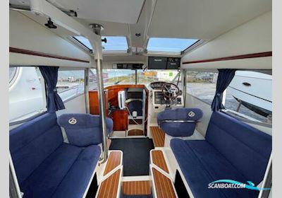 Aquador 28 C Motorboten 2005, met Volvo motor, Ierland