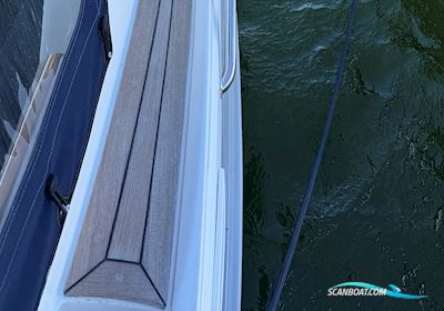 Aquador 28 HT Motorboten 2008, met Cummins motor, Denemarken