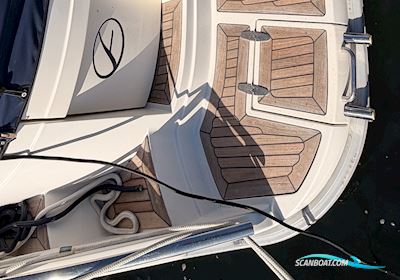 Aquador 28 HT Motorboten 2008, met Cummins motor, Denemarken