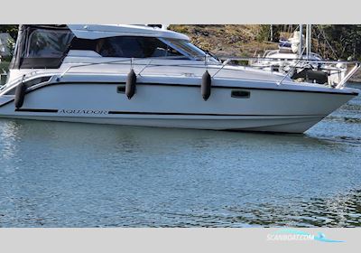 Aquador 30 HT Motorboten 2019, met Mercruiser motor, Sweden