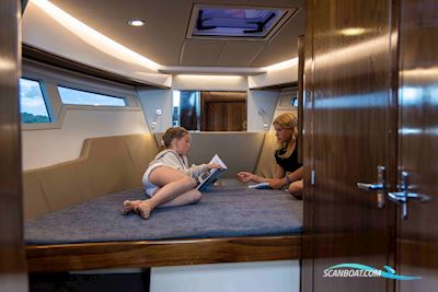 Aquador 300 HT Motorboten 2024, Sweden