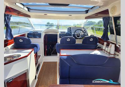 Aquador 33 HT Motorboten 2011, met Volvo Penta 2xD4-260 motor, Sweden