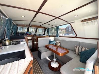 Aquastar Oceanranger 33 Motorboten 1991, met Iveco Aifo  8061 Srm motor, United Kingdom
