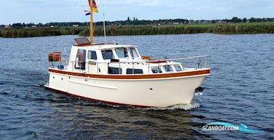 Ariadne Kruiser 1000 Motorboten 1964, met Peugeot motor, The Netherlands