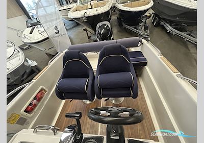 Askeladden 565 Wasper Motorboten 2006, met Mercury motor, Denemarken