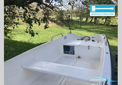 Astra 130 Motorboten , met Halmarine motor, The Netherlands