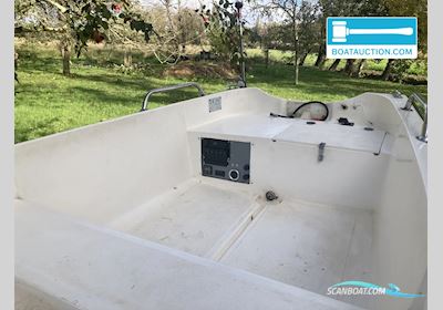 Astra 130 Motorboten , met Halmarine motor, The Netherlands