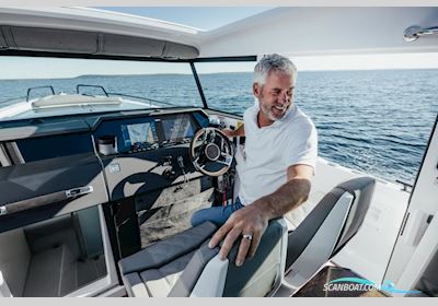 Axopar 37 Cross Cabin Motorboten 2026, met Mercury motor, Finland